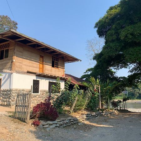 Playa Tortuga Apartment Puerto Misahuallí Екстериор снимка
