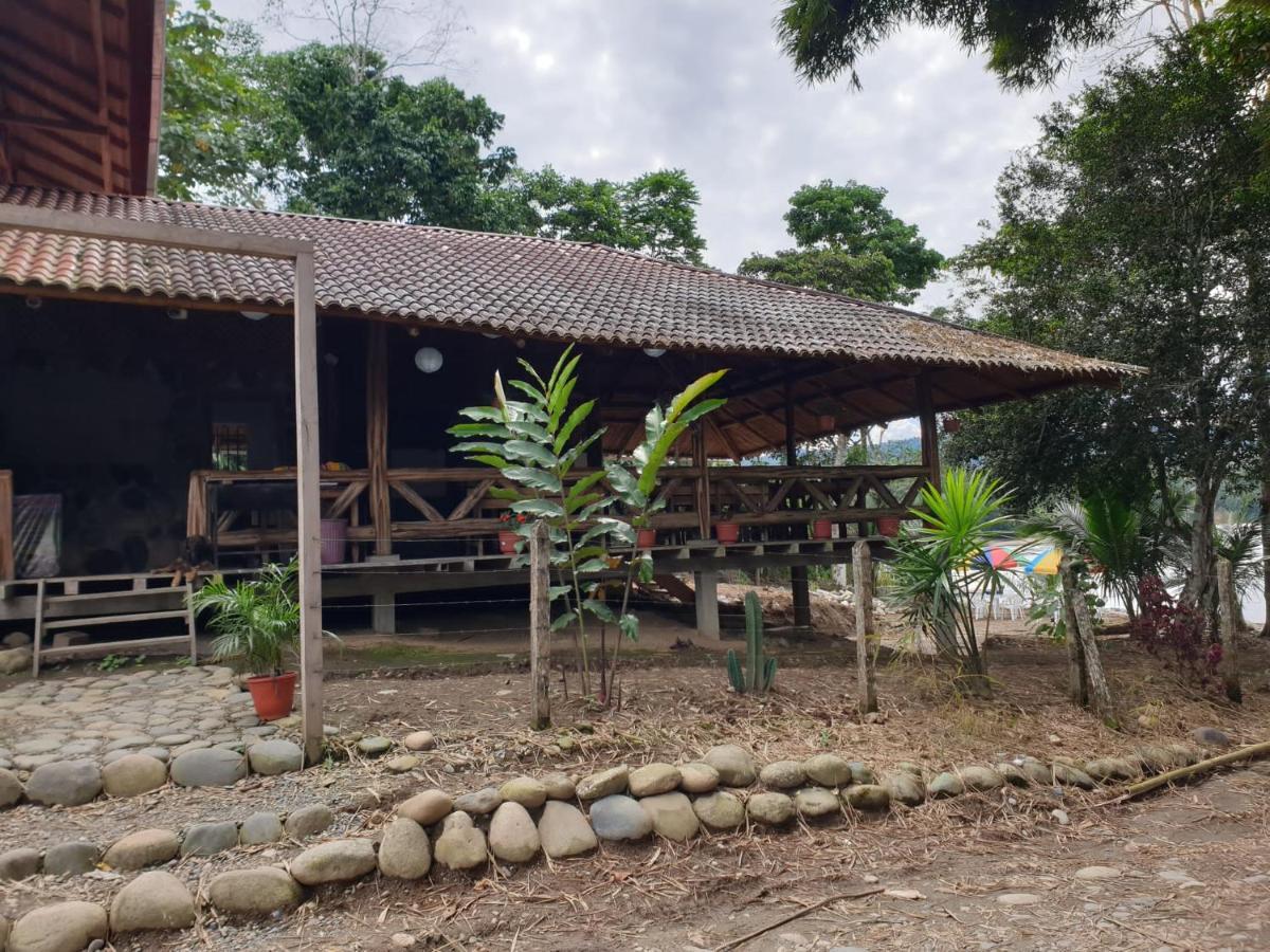Playa Tortuga Apartment Puerto Misahuallí Екстериор снимка
