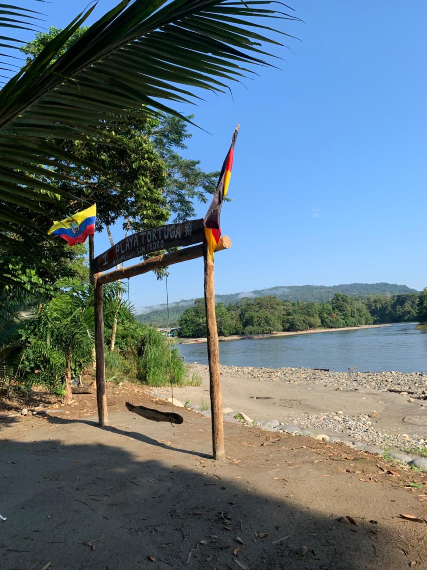 Playa Tortuga Apartment Puerto Misahuallí Екстериор снимка