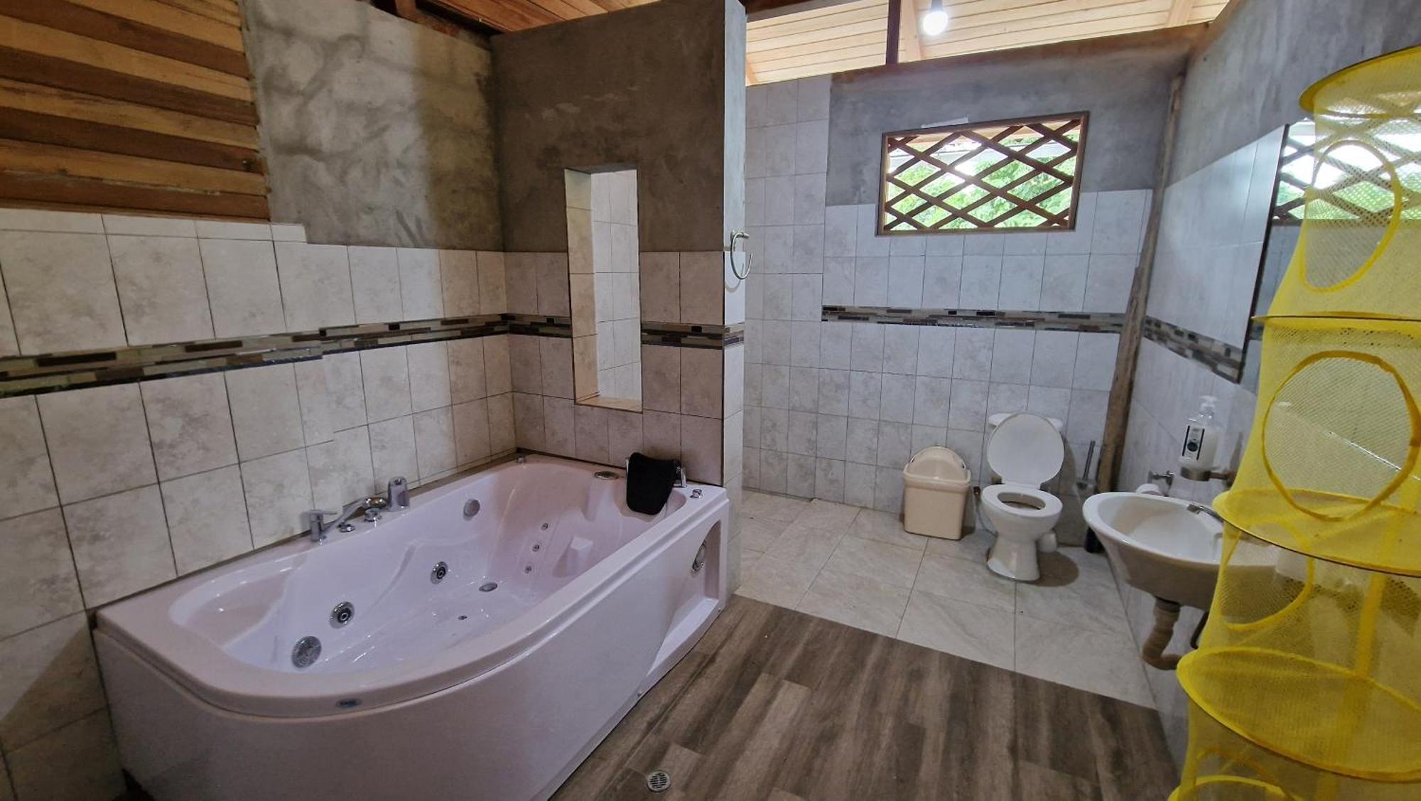 Playa Tortuga Apartment Puerto Misahuallí Екстериор снимка